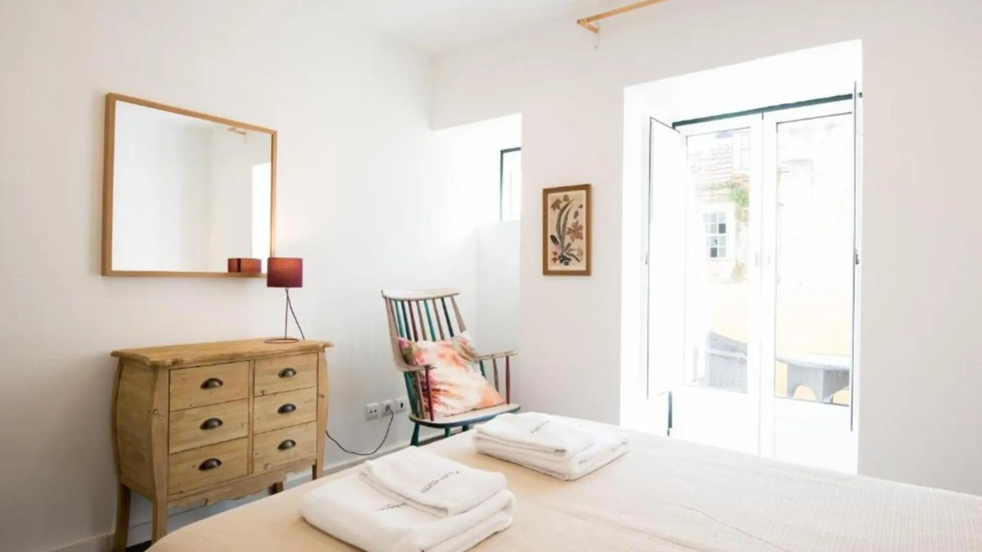 Madragoa Hideout Apartment Lisbon